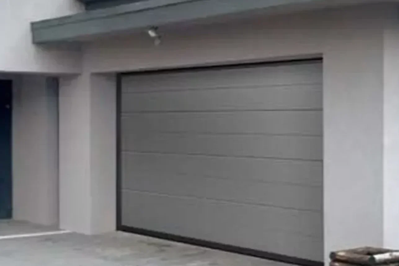 Elegante Kassetten-Markise für stilvollen Außenschutz